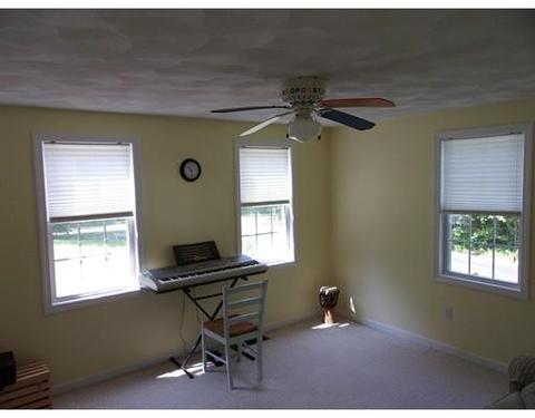 4 Warner Rd, Townsend, MA 01469 photo 12