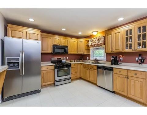 6 Short Ave, Hooksett, NH 03106 photo 4