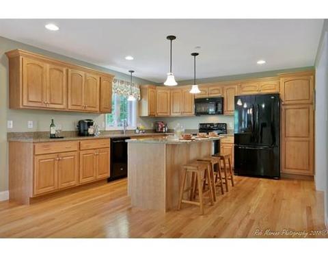 5 Stark Rd, Derry, NH 03038 photo 3