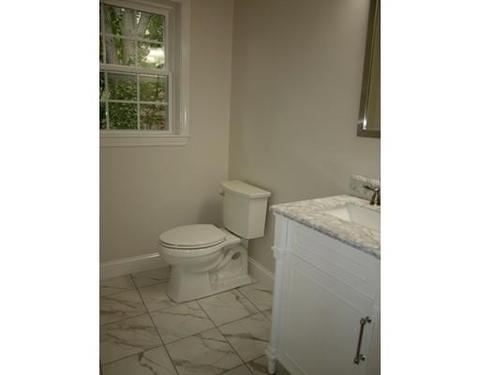 60 Vine St, Saugus, MA 01906 photo 14