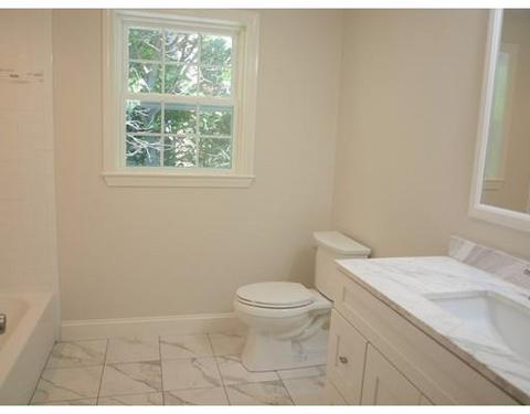 60 Vine St, Saugus, MA 01906 photo 18