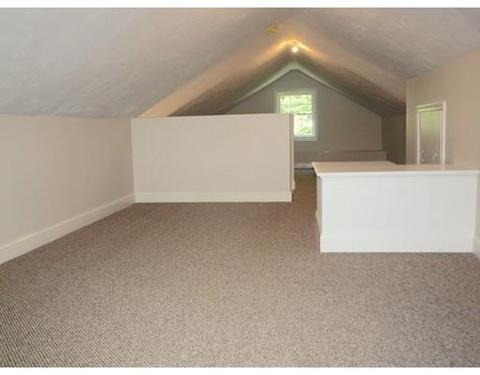 60 Vine St, Saugus, MA 01906 photo 27