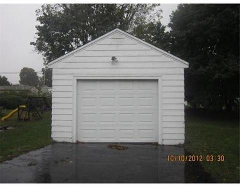 21 Brodeur Ave, Webster, MA 01570 photo 10