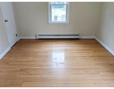 21 Brodeur Ave, Webster, MA 01570 photo 5