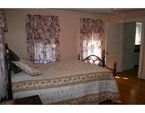104 Shefford St, Springfield, MA 01107 photo 13