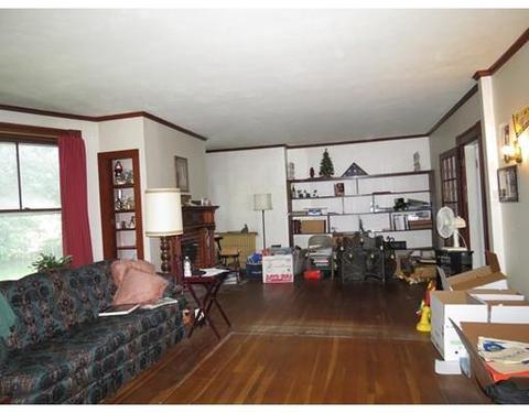 116 Walnut St, Clinton, MA 01510 photo 5