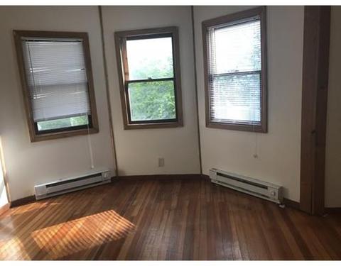 934 Berkshire Ave, Springfield, MA 01151 photo 7
