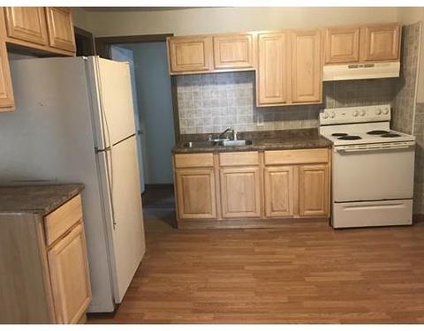 934 Berkshire Ave, Springfield, MA 01151 photo 2