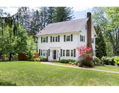 353 Salisbury St, Worcester, MA 01609 photo 1