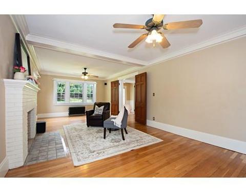 353 Salisbury St, Worcester, MA 01609 photo 5