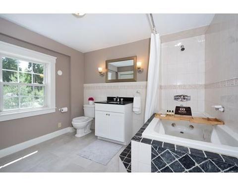 353 Salisbury St, Worcester, MA 01609 photo 21