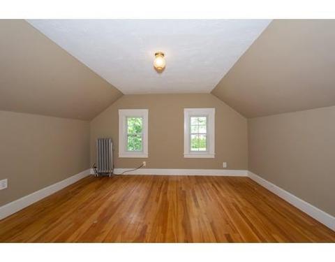 353 Salisbury St, Worcester, MA 01609 photo 26