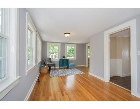 353 Salisbury St, Worcester, MA 01609 photo 7
