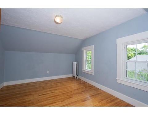 353 Salisbury St, Worcester, MA 01609 photo 25
