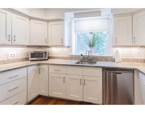 3 Abbot Ct, Marblehead, MA 01945 photo 6