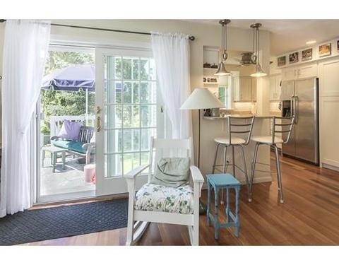 3 Abbot Ct, Marblehead, MA 01945 photo 8