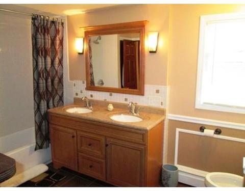 293 Mower St, Worcester, MA 01602 photo 17