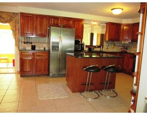 293 Mower St, Worcester, MA 01602 photo 8
