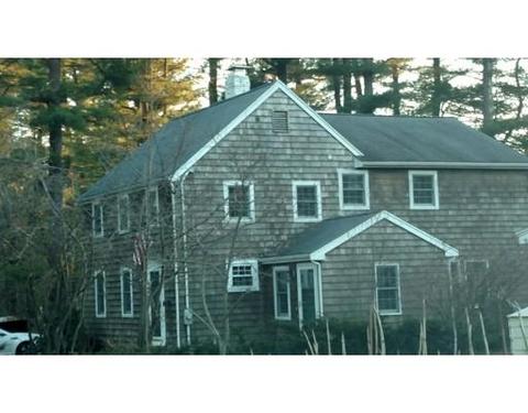 521 Old Post Rd, Walpole, MA 02081 photo 2