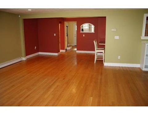 521 Old Post Rd, Walpole, MA 02081 photo 9