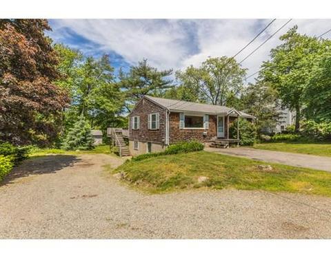 9 Thurston Point Rd, Gloucester, MA 01930 photo 3
