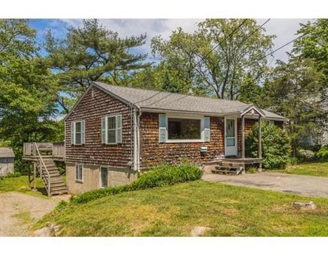 9 Thurston Point Rd, Gloucester, MA 01930 photo 1