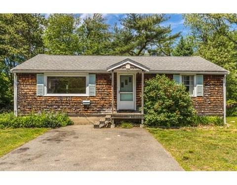 9 Thurston Point Rd, Gloucester, MA 01930 photo 2