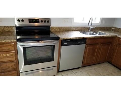 25 Jonathan Cir, Worcester, MA 01604 photo 3