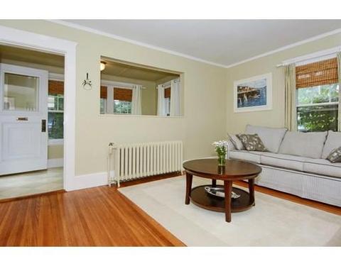 17 Chase St, Danvers, MA 01923 photo 8