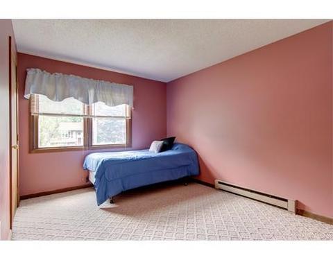 2 Elaine St, Webster, MA 01570 photo 13