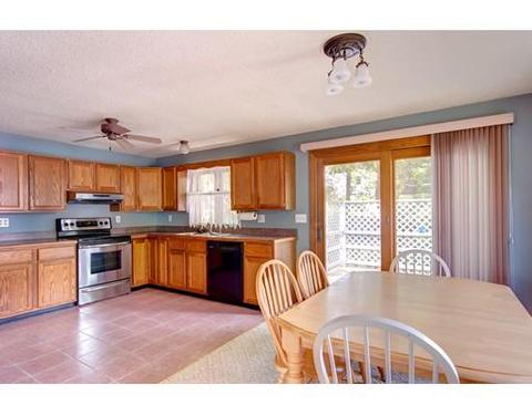 2 Elaine St, Webster, MA 01570 photo 5