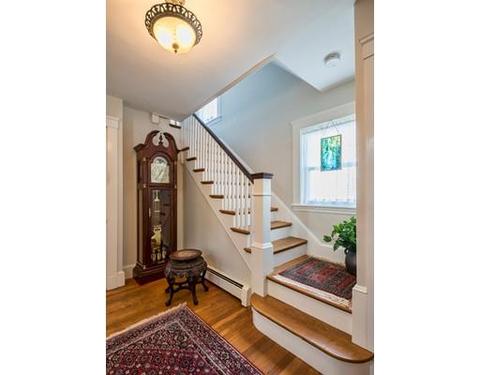 23 Oak St, Marblehead, MA 01945 photo 8