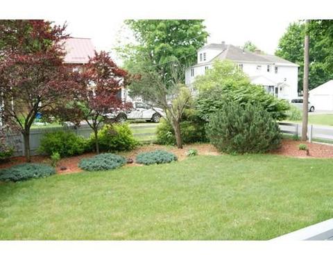 11 Olympia St, Easthampton, MA 01027 photo 5