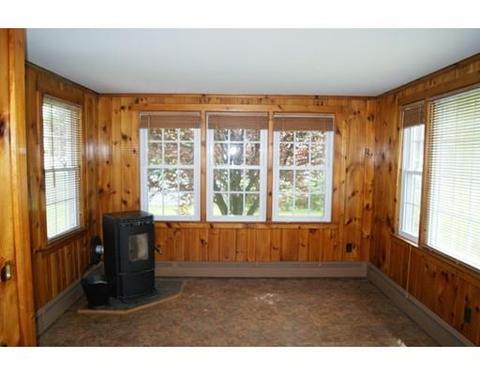 11 Olympia St, Easthampton, MA 01027 photo 15