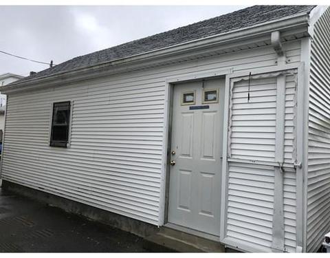 28 Platt St, Fall River, MA 02723 photo 3