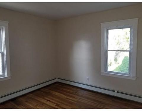 37 Eddy St, Fall River, MA 02723 photo 2