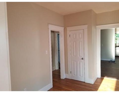 37 Eddy St, Fall River, MA 02723 photo 6