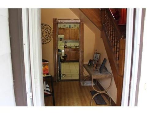 40 Wilbraham Ave, Springfield, MA 01109 photo 2
