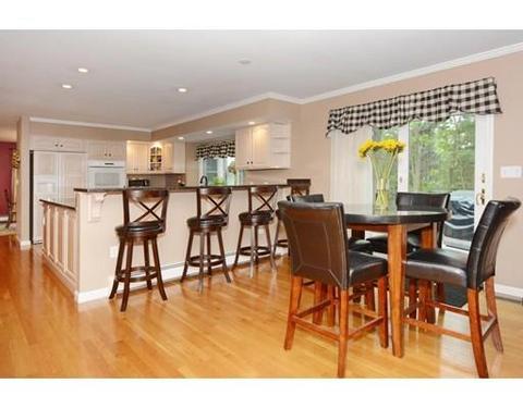 2 Morgan Dr, Danvers, MA 01923 photo 10