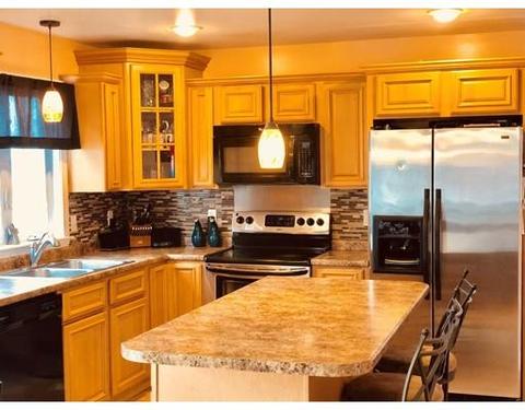 510 Detroit St, Fall River, MA 02721 photo 7