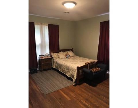 14 Lancashire Rd, Springfield, MA 01107 photo 9
