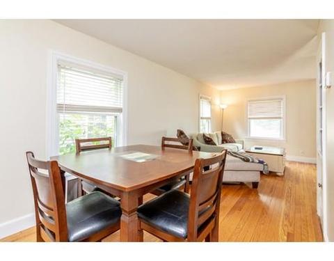 65 Harkness Ave, Springfield, MA 01118 photo 5