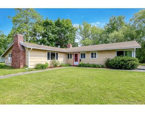 19 Wellesley Rd, Beverly, MA 01915 photo 1