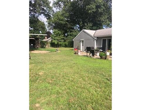 62 Frederic St, Springfield, MA 01119 photo 6