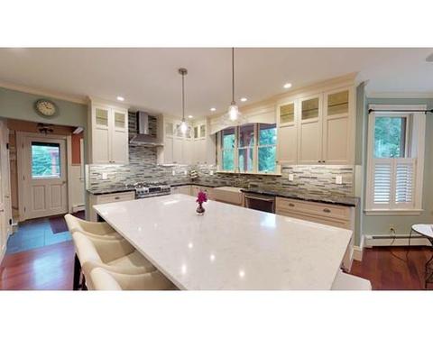 33 Howard St, Reading, MA 01867 photo 5
