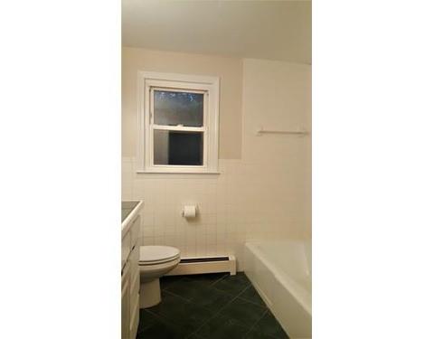 18 Plain St, Easthampton, MA 01027 photo 16