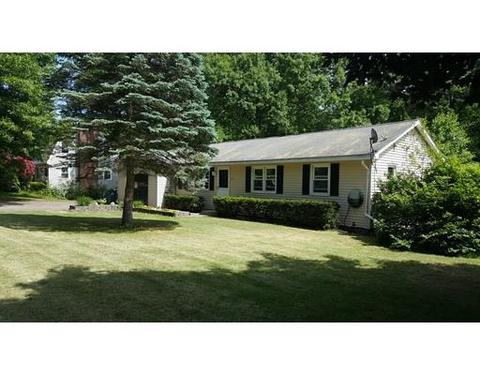 18 Plain St, Easthampton, MA 01027 photo 2