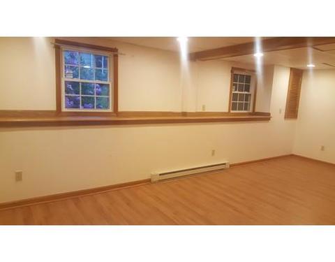 18 Plain St, Easthampton, MA 01027 photo 18