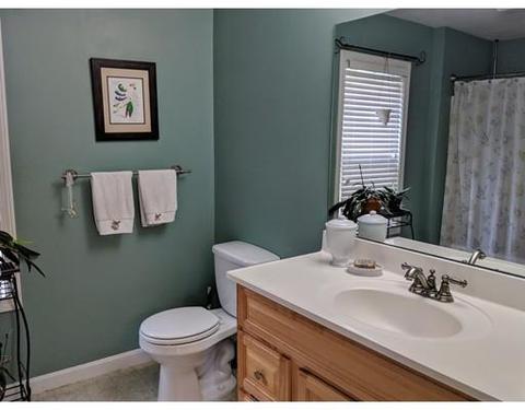 58 Maple St, Easthampton, MA 01027 photo 21