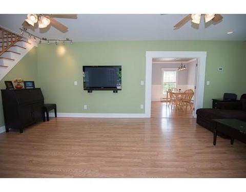 519 Massasoit Rd, Worcester, MA 01604 photo 3